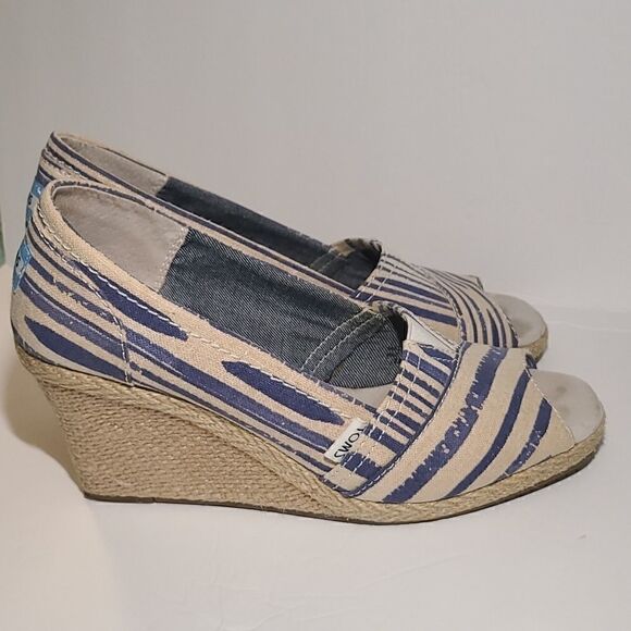 Toms Wedges One for One - Picture 3 of 12